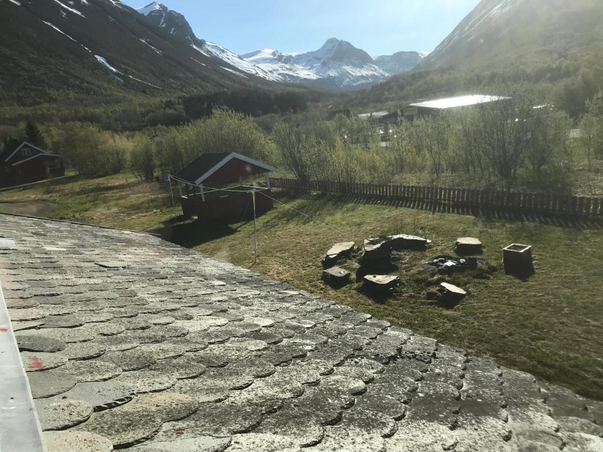 Lyngenfjord Gammelhotell Olderdalen Exteriér fotografie